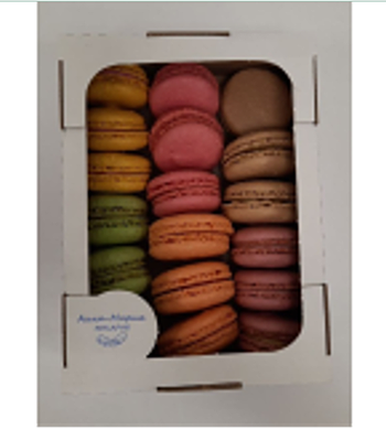 Анна Мария макаронс в коробке